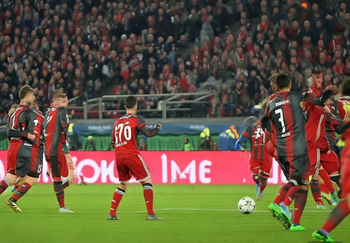 拜仁慕尼黑VS火车头：欧战小组赛巅峰对决前瞻(图3)